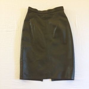 Vintage Leather Pencil Skirt in Olive Green